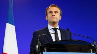 Macron yatanguje umuhari wiwe mu kwezi kwa kane