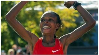 Meneja wa Kenya aliyeitisha hongo amefikishwa mahakamani Nairobi