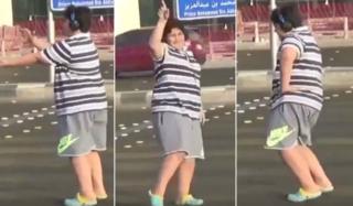 Çocuğun 'Macarena' dansı yaptığı video binlerce kez paylaşıldı.