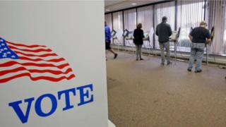 Votantes anticipados en EE.UU.