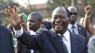 Gambie:  Adama Barrow "sera investi le 19 janvier", dixit Alassane Ouattara