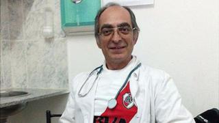 Luis Daniel Rey dice: "Cuando no estoy en el hospital atiendo en la casa, donde atiendo a los viejitos del campo".