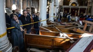 أسفر التفجير عن مصرع حوالي 26 شخصا وإصابة 49 آخرين بجروح