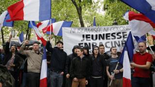 Protesto da Geração Identitária em Paris, em maio de 2016