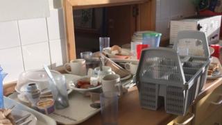 Dirty dishes