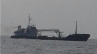 Maharamia waiachia huru meli