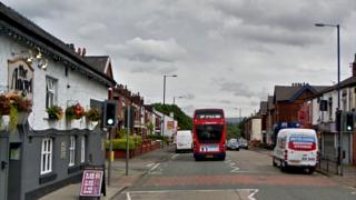 Hyde Road, Denton