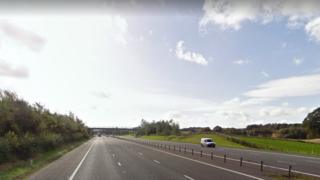 A74(M) between junction 16 and 17