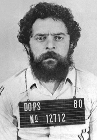 Imagen de archivo de cuando fue Lula preso en 1980