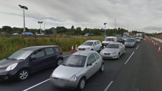 Roadworks around the Raith Interchange