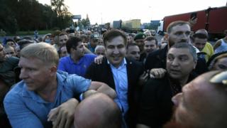 Міхеїл саакашвілі йде через український кордон
