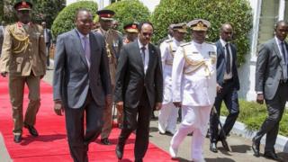 kenyatta iyo farmaajo