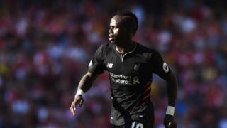 L'attaquant sénégalais s'était blessé samedi dernier alors qu'il disputait avec les Lions de la Teranga un match éliminatoire de la CAN 2017 contre la Namibie.