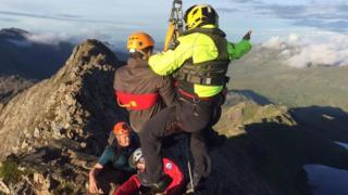 Two men are rescued from Crib Goch by Llanberis MRT