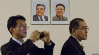 Imethibitishwa kuwa bwana Thae ( kulia) kwa sasa yuko Korea Kaskazini