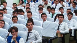 Ikki diplom dasturida mutaxassisliklar boʻyicha qatʼiy cheklovlar boʻladi