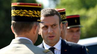 Emmanuel Macron em evento oficial