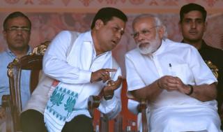 प्रधानमंत्री मोदी, सर्बानंद सोनोवाल