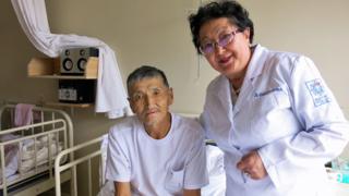 Davaasuren da Renchin a asibitin Mongolia