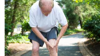 Hombre con dolor