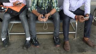 phone, porn, పోర్న్, ఫోన్, మొబైల్,