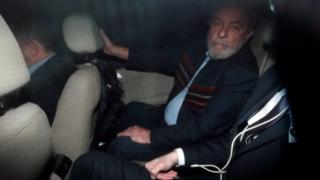 O ex-presidente Lula se dirige a sindicato em São Bernardo do Campo
