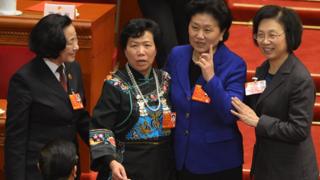 Các đại biểu nữ tại Quốc hội Trung Quốc (ảnh năm 2013)