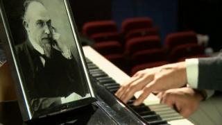 Erik Satie