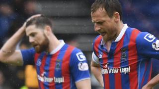 Iain Vigurs agus Gary Warren