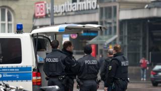 German police at central railway station in Munich, 1 Jan 16
