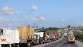 49% ya watu wanaofariki dunia katika ajali za barabarani ni wale wanaotembea, na kuendesha baiskeli