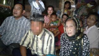Abo bakunzi babiri bari bagabishije ko bashobora kwiyahura batabaretse ngo bubakane