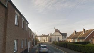 Main Street, Burton