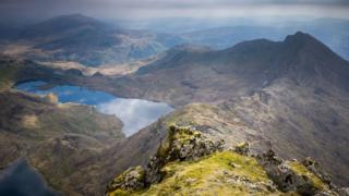 Snowdon, looking down to Llyn Llydaw