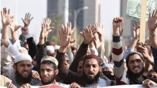 تظاهرکنندگان در پاکستان