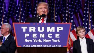 勝利宣言するトランプ氏(9日、ニューヨーク)