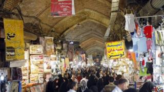 بانک مرکزی ایران از افزاش رشد اقتصادی ایران در شش ماهه اول سال جاری خبر داده است