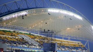 Gradins parsemés au stade de l'amitié