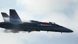 CF-18