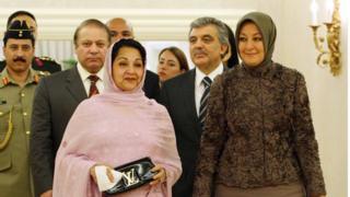 د پارلمان غړيتوب ته د کلثوم نواز نومانديدو پرېکړې خلک حيران کړل.