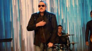 Pepe Aguilar.