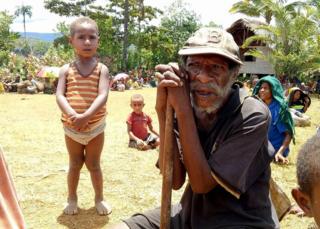 Displaced people at a camp in Huiya village, PNG (5 March 2018)