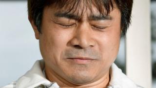 何がしつけで何が虐待か、日本中が議論した。写真は、息子が発見され記者会見する父親(3日、函館市)