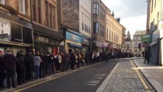 Queues for replacement buses in Paisley