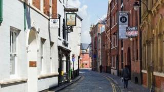 Ye Olde Black Boy pub on High Street in Hull's Old Town