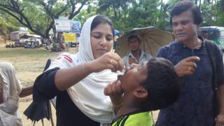 কক্সবাজারে হিঙ্গা শিশুদের কলেরার টিকাদান কর্মসূচি