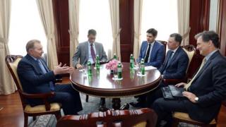 Кучма встретился со специальным представителем США по вопросам Минских соглашений