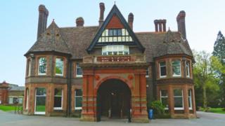 Wardown House