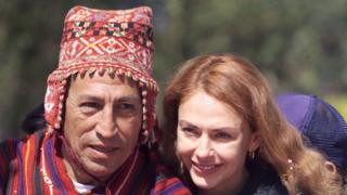 Alejandro Toledo y Elian Karp (año 2000).