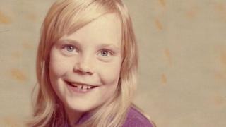 Paula Dakin de niña